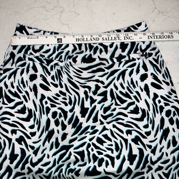 Tail Womens Medium Skort Black White Teal Golf Tennis Zipper Pockets - Picture 5 of 6